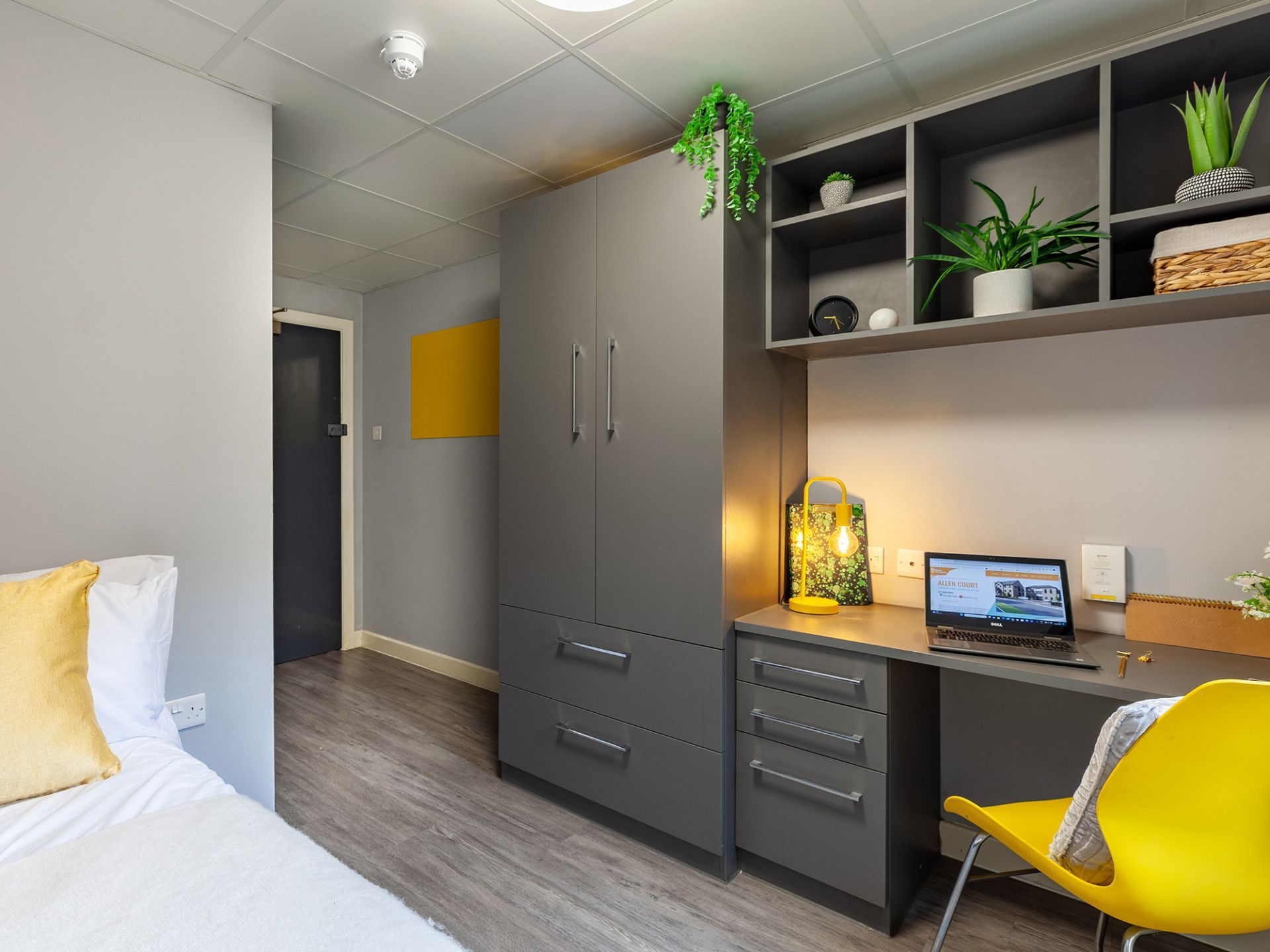 Deluxe Ensuite